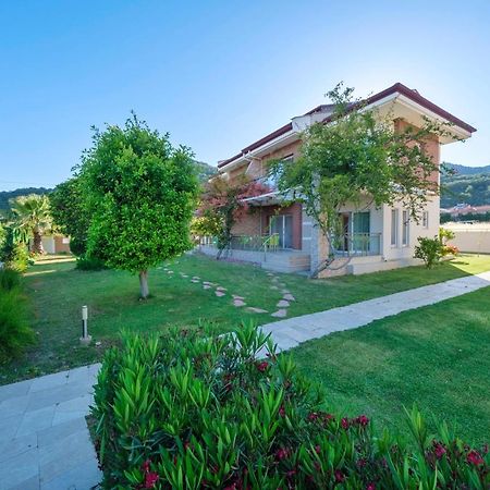 Golden Golf Sarigerme Villalari 外观 照片